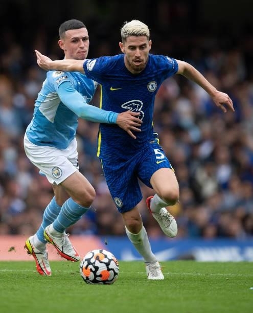 Jorginho of Chelsea and Phil Foden of Manchester City during the Premier League match between Chelsea and Manchester City at Stamford Bridge on...