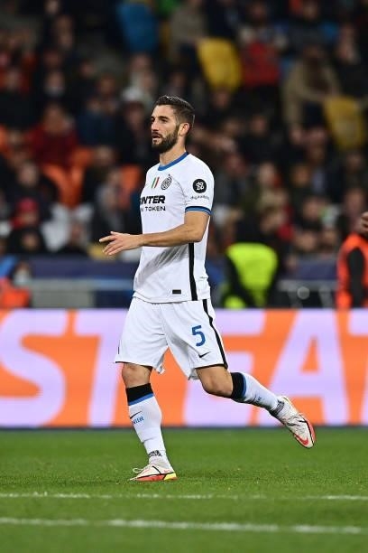 Roberto Gagliardini of FC Internazionale in action during the UEFA Champions League group D match between Shakhtar Donetsk and Inter at Metalist...