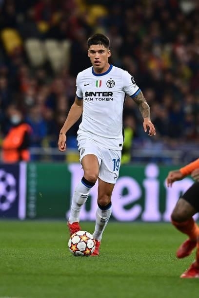 Joaquin Correa of FC Internazionale in action during the UEFA Champions League group D match between Shakhtar Donetsk and Inter at Metalist Stadium...