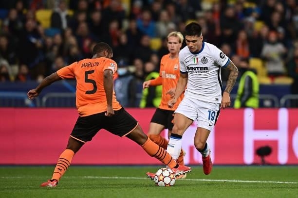 Joaquin Correa of FC Internazionale is challenged by Marlon of Shakhtar Donetsk during the UEFA Champions League group D match between Shakhtar...