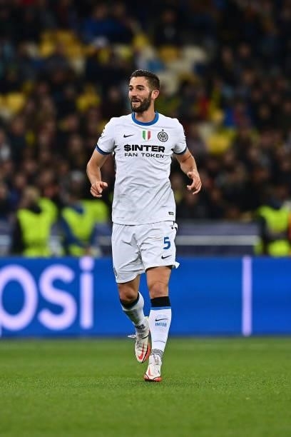 Roberto Gagliardini of FC Internazionale looks on during the UEFA Champions League group D match between Shakhtar Donetsk and Inter at Metalist...