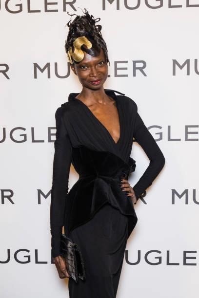 Debra Shay attends the "Thierry Mugler : Couturissime