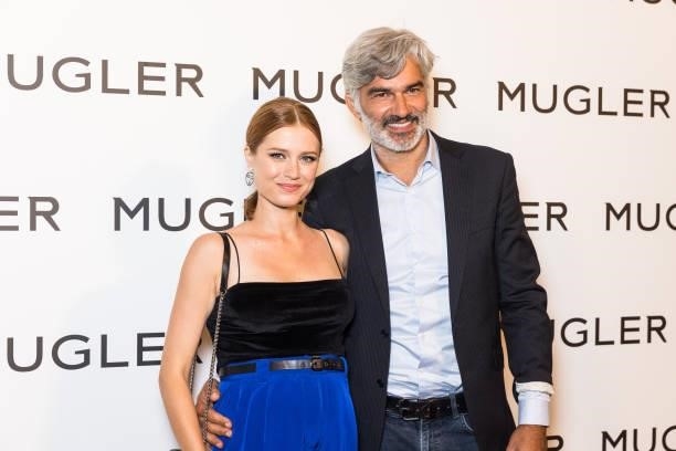 Alice Dufour and Francois Vincentelli attend the "Thierry Mugler : Couturissime