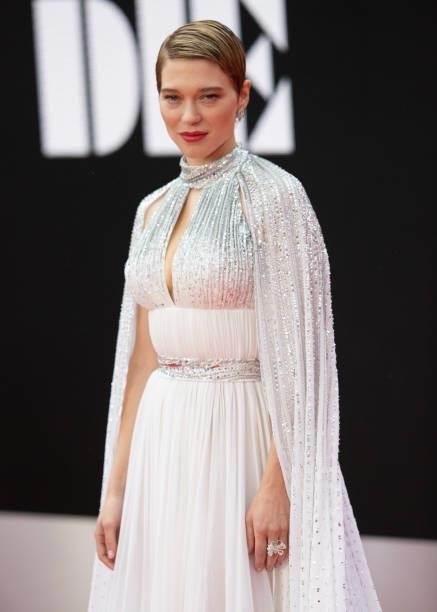Lea Seydoux attends the "No Time To Die
