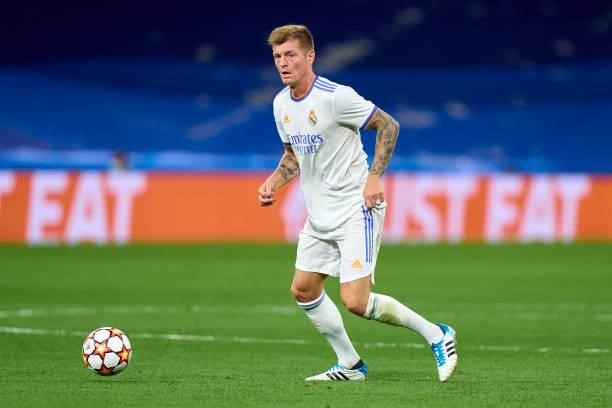 Toni Kroos of Real Madrid looks on during the UEFA Champions League group D match between Real Madrid and FC Sheriff at Estadio Santiago Bernabeu on...