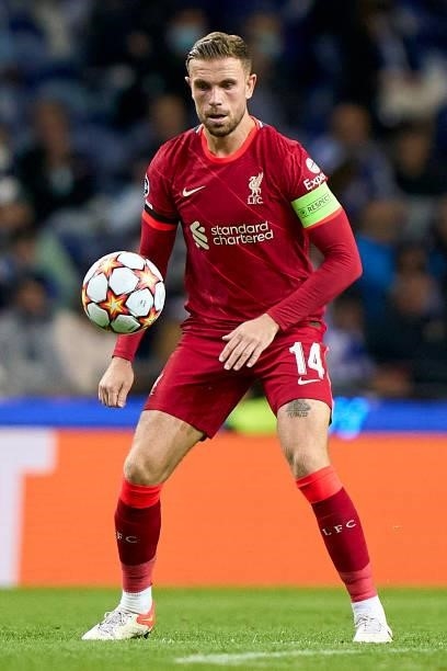 Jordan Henderson of Liverpool FC in action during the UEFA Champions League group B match between FC Porto and Liverpool FC at Estadio do Dragao on...