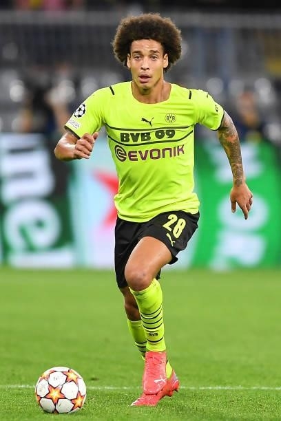 Axel Witsel of Dortmund runs with the ball during the UEFA Champions League group C match between Borussia Dortmund and Sporting CP at Signal Iduna...