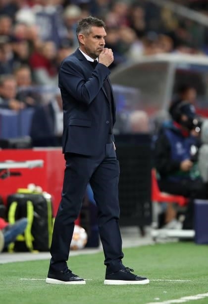 Jocelyn Gourvennec, manager of Lille OSC during the UEFA Champions League group G match between FC Red Bull Salzburg and Lille OSC at the Stadion...