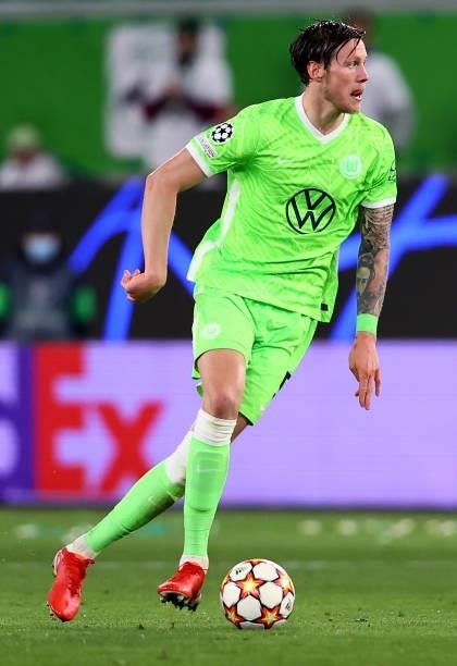 Wout Weghorst of VfL Wolfsburg controls the ball during the UEFA Champions League group G match between VfL Wolfsburg and Sevilla FC at Volkswagen...