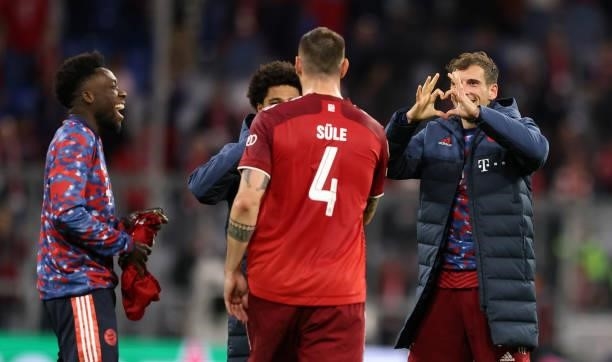Leon Goretzka of Bayern Muenchen with Niklas Suele of FC Bayern Muenchen and Serge Gnabry of Bayern Muenchen during the UEFA Champions League group E...