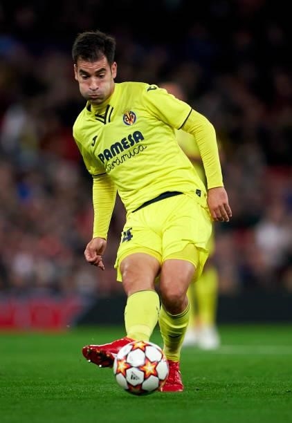 Manuel Trigueros of Villarreal CF passes the ball during the UEFA Champions League group F match between Manchester United and Villarreal CF at Old...