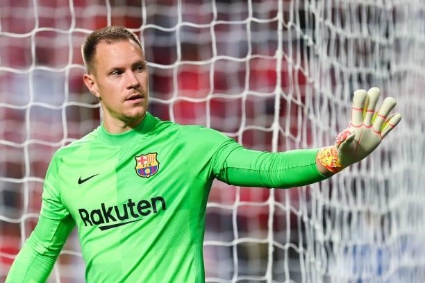 Marc-Andre ter Stegen of FC Barcelona looks on during the UEFA Champions League group E match between SL Benfica and FC Barcelona at Estadio da Luz...