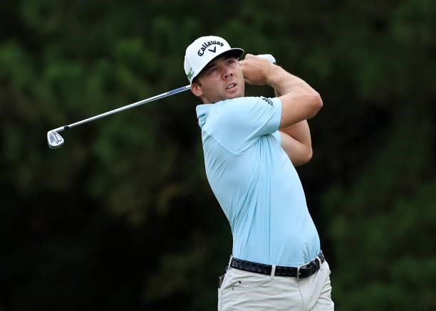 Sam Burns plays his shot from the 13th tee during round one of the Sanderson Farms Championship at Country Club of Jackson on September 30, 2021 in...