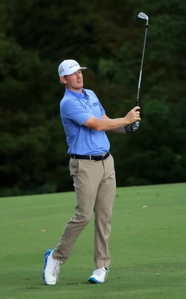 Brandt Snedeker plays his shot on the 16th hole during round one of the Sanderson Farms Championship at Country Club of Jackson on September 30, 2021...