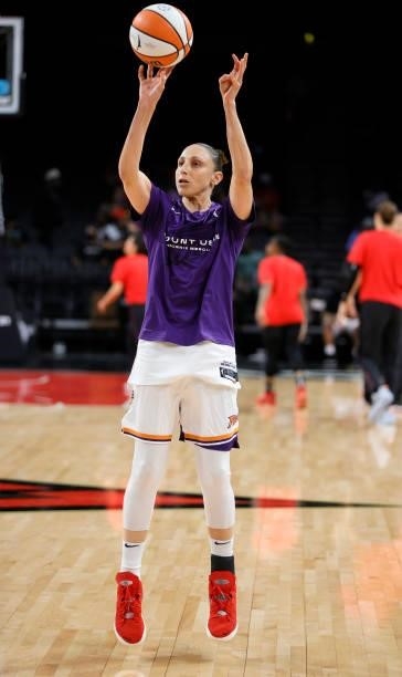 Diana Taurasi of the Phoenix Mercury warms up before Game Two of the 2021 WNBA Playoffs semifinals against the Las Vegas Aces at Michelob ULTRA Arena...