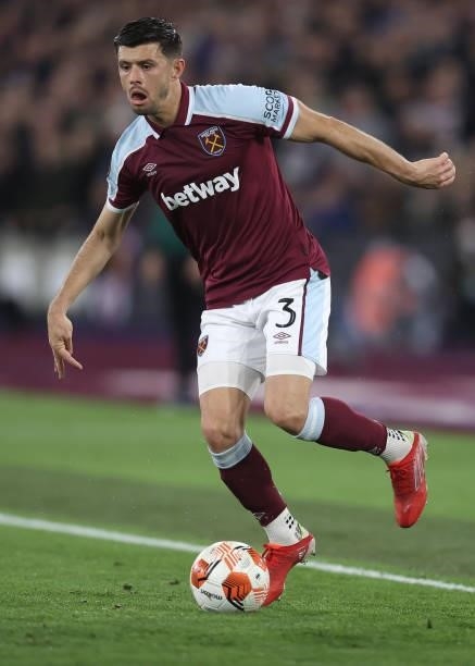 Aaron Cresswell of West Ham in action during the UEFA Europa League group H match between West Ham United and Rapid Wien at Olympic Stadium on...