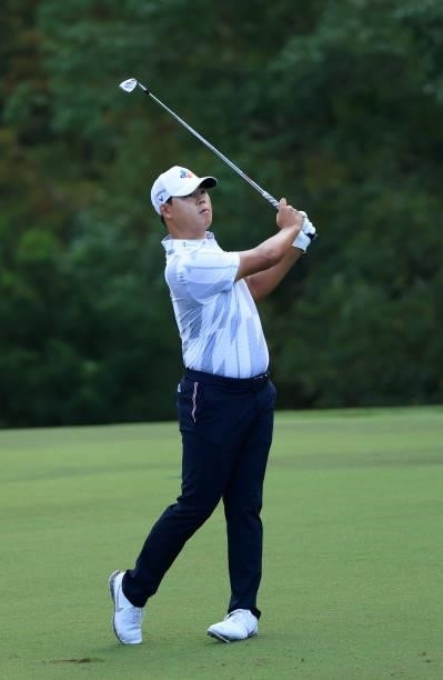 Si Woo Kim of Korea plays his shot on the 16th hole during round two of the Sanderson Farms Championship at Country Club of Jackson on October 01,...