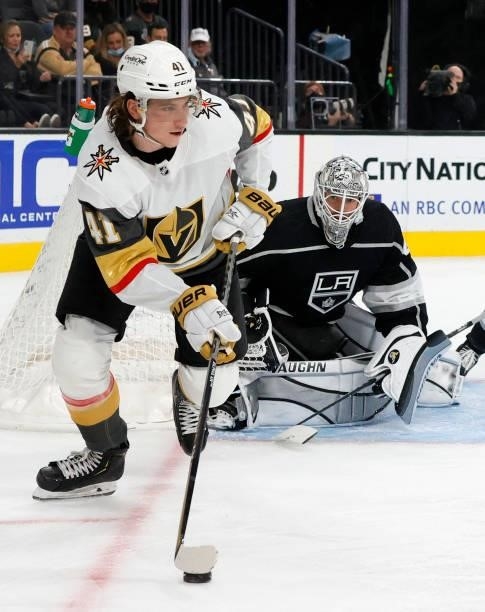 Nolan Patrick of the Vegas Golden Knights controls the puck as Calvin Petersen of the Los Angeles Kings defends the net in the second period of their...