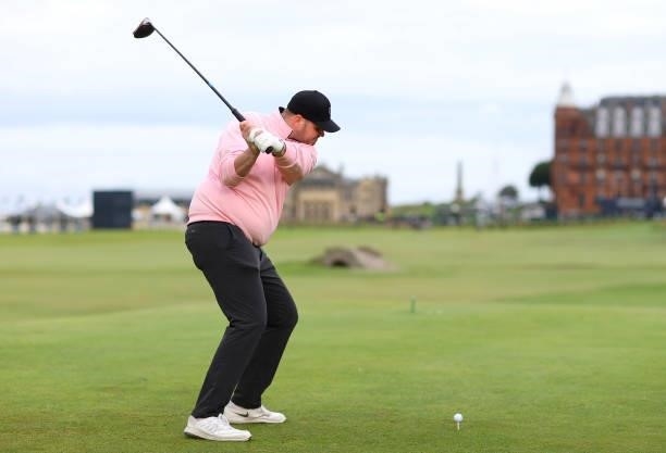 Derry Desmond tees off on the 18th hole during Day Three of The Alfred Dunhill Links Championship at The Old Course on October 02, 2021 in St Andrews...