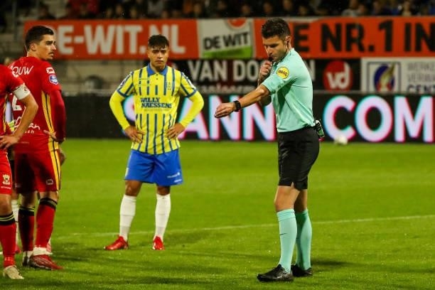Referee Erwin Blank give the penalt to RKC during the Dutch Eredivisie match between RKC Waalwijk and Go Ahead Eagles at Mandemakers Stadion on...