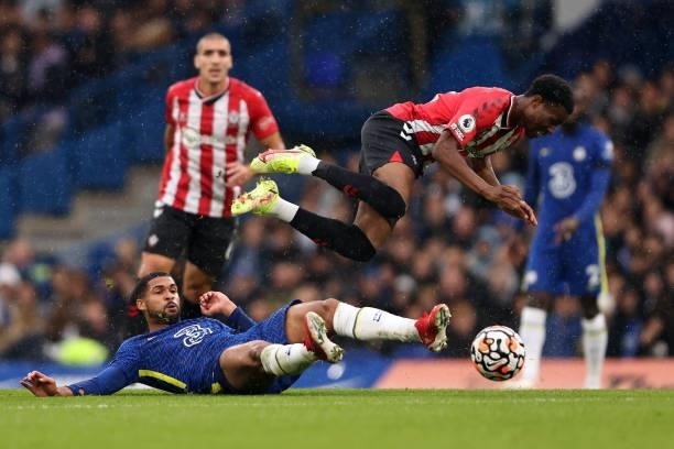 Ruben Loftus-Cheek of Chelsea in action with Nathan Tella of Southampton during the Premier League match between Chelsea and Southampton at Stamford...
