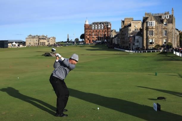Richard Bland of England plays his tee shot on the 18th hole during the final round of The Alfred Dunhill Links Championship on The Old Course on...