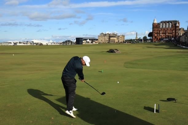 Alex Noren of Sweden plays his tee shot on the 18th hole during the final round of The Alfred Dunhill Links Championship on The Old Course on October...