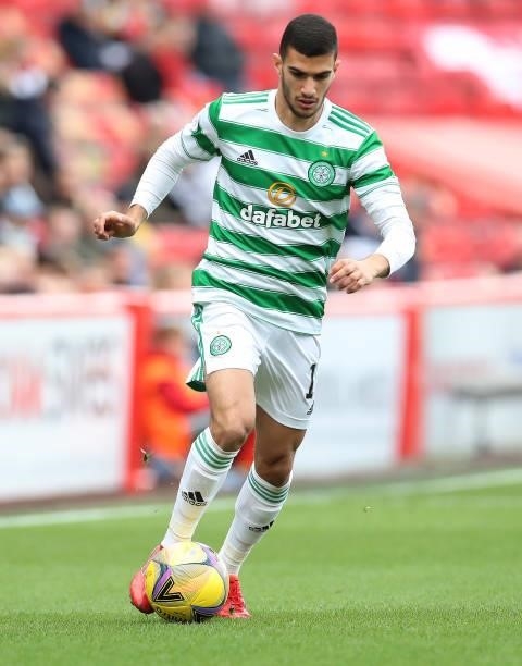 Liel Abada of Celtic controls the ball during the Ladbrokes Scottish Premiership match between Aberdeen and Celtic at Pittodrie Stadium on October...