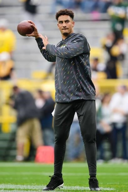 Jordan Love of the Green Bay Packers throws the ball during warm-ups before the game against the Pittsburgh Steelers at Lambeau Field on October 03,...
