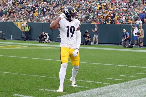 JuJu Smith-Schuster of the Pittsburgh Steelers on the field during the game against the Pittsburgh Steelers at Lambeau Field on October 03, 2021 in...