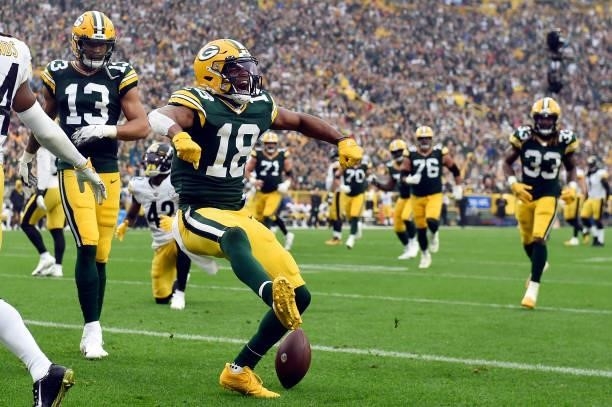 Randall Cobb of the Green Bay Packers celebrates with teammates after scoring a touchdown during the second quarter against the Pittsburgh Steelers...