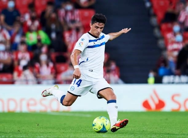 Manu Garcia of Deportivo Alaves in action during the Laliga Santander match between Athletic Club and Deportivo Alaves at San Mames Stadium on...