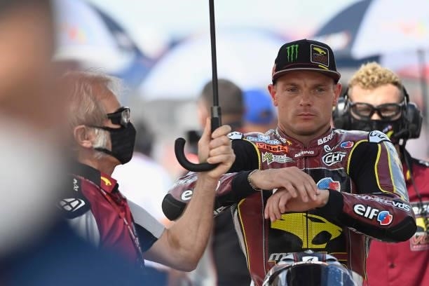 Sam Lowes of Great Britain and Elf Marc VDS Racing Team prepares to start on the grid during the Moto2 race during the MotoGP Of The Americas - Race...