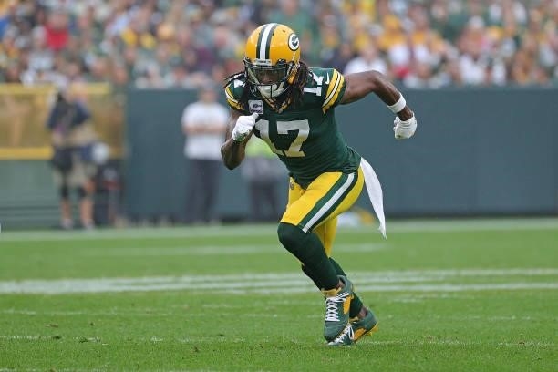 Davante Adams of the Green Bay Packers runs a pass route during a game against the Pittsburgh Steelers at Lambeau Field on October 03, 2021 in Green...