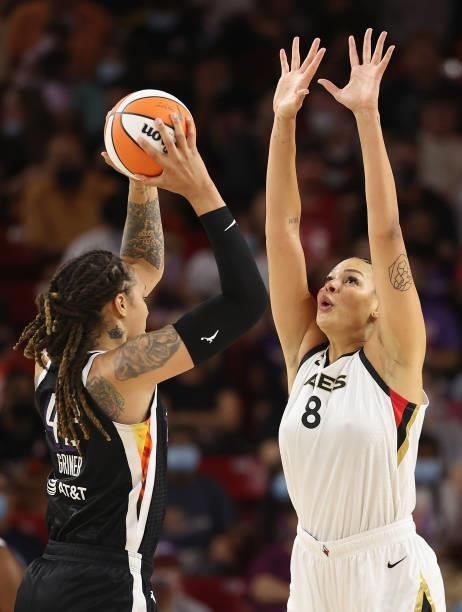 Liz Cambage of the Las Vegas Aces defends Brittney Griner of the Phoenix Mercury during Game Three of the 2021 WNBA semifinals at Desert Financial...