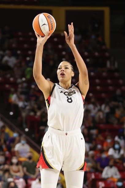 Liz Cambage of the Las Vegas Aces shoots against the Phoenix Mercury during Game Three of the 2021 WNBA semifinals at Desert Financial Arena on...