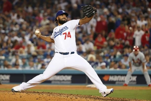Kenley Jansen of the Los Angeles Dodgers pitches in the ninth inning against the St. Louis Cardinals during the National League Wild Card Game at...