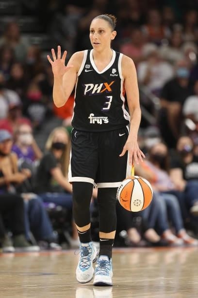 Diana Taurasi of the Phoenix Mercury moves the ball upcourt during the second half in Game Four of the 2021 WNBA semifinals at Footprint Center on...