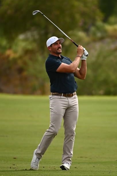 Scott Stallings hits his second shot on the 18th hole during round one of the Shriners Children's Open at TPC Summerlin on October 07, 2021 in Las...