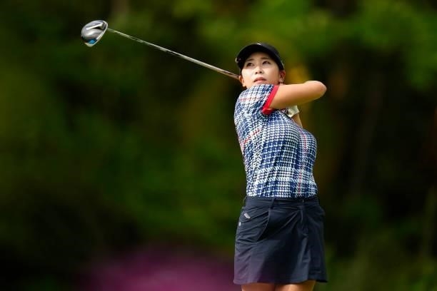 Kaho Kumagai of Japan hits her tee shot on the 2nd hole during the second round of Kanehide Miyarabi Open at the Kanehide Kise Country Club on...
