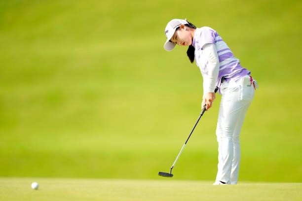 Hana Lee of South Korea attempts a putt on the 2nd green during the second round of Kanehide Miyarabi Open at the Kanehide Kise Country Club on...