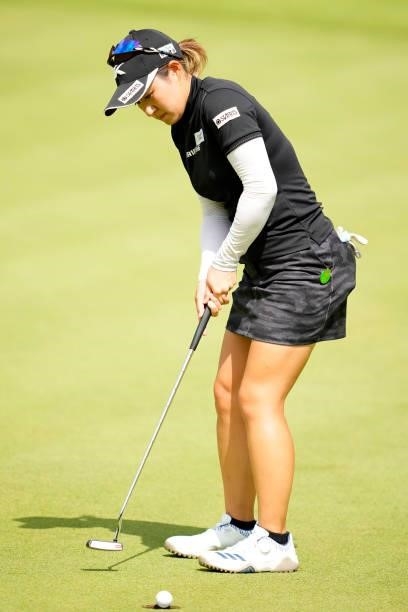 Ayame Sakuma of Japan attempts a putt on the 4th green during the second round of Kanehide Miyarabi Open at the Kanehide Kise Country Club on October...