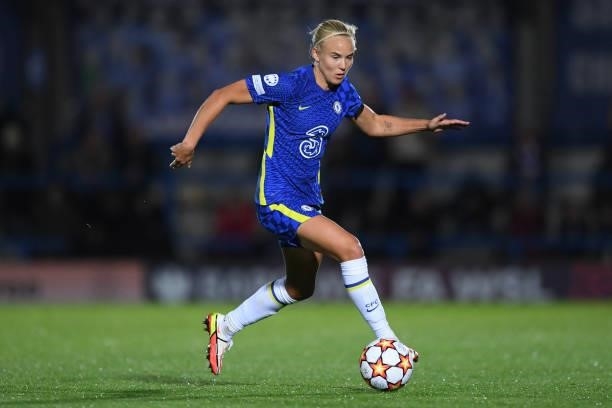 Pernille Harder of Chelsea runs with the ball during the UEFA Women's Champions League group A match between Chelsea FC Women and VfL Wolfsburg at...
