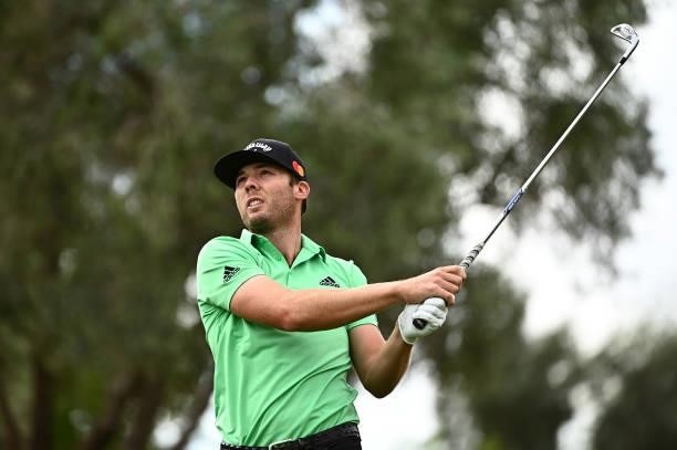 Sam Burns hits his tee shot on the eighth hole during round two of the Shriners Children's Open at TPC Summerlin on October 08, 2021 in Las Vegas,...