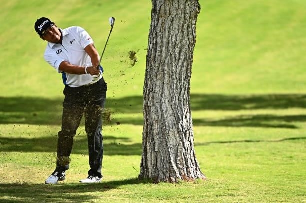 Hideki Matsuyama hits his second shot on the seventh hole during round two of the Shriners Children's Open at TPC Summerlin on October 08, 2021 in...