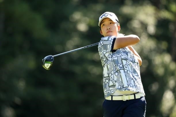 Hee-kyung Bae of South Korea hits her tee shot on the 3rd hole during the second round of the Stanley Ladies at Tomei Country Club on October 9, 2021...