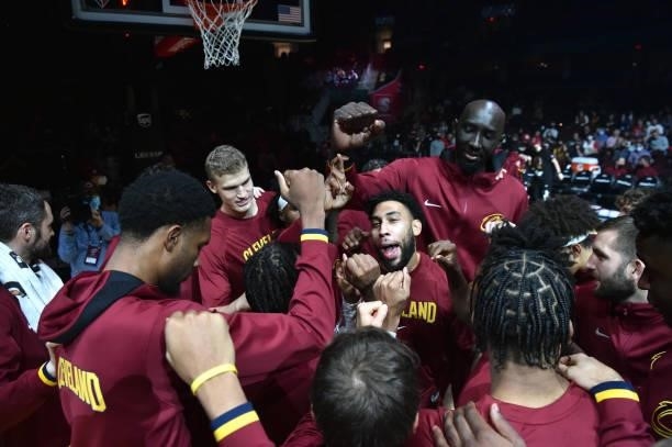Denzel Valentine of the Cleveland Cavaliers leads his teammates in the huddle during player introductions prior to the game against the Indiana...