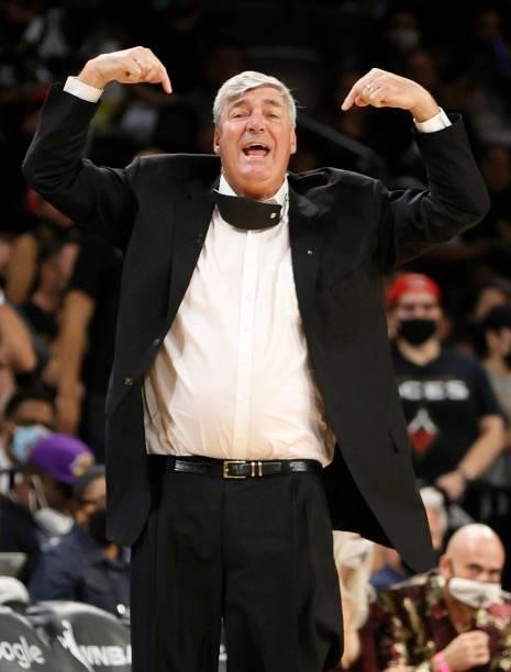 Head coach Bill Laimbeer of the Las Vegas Aces signals for a 20-second timeout during Game Five of the 2021 WNBA Playoffs semifinals against the...