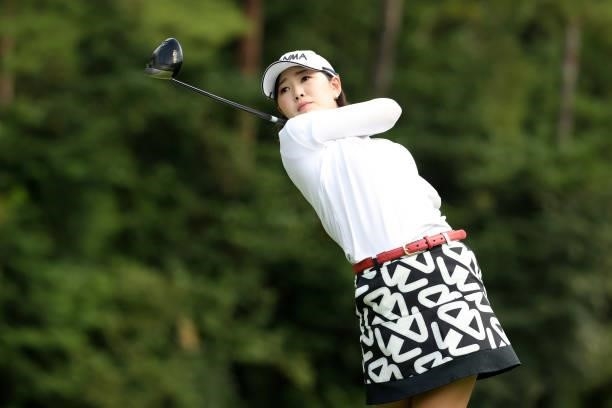 Minami Hiruta of Japan hits her tee shot on the 3rd hole during the second round of the Stanley Ladies at Tomei Country Club on October 9, 2021 in...