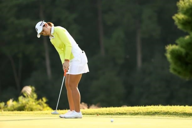 Ayaka Watanabe of Japan attempts a putt on the 15th green during the second round of the Stanley Ladies at Tomei Country Club on October 9, 2021 in...